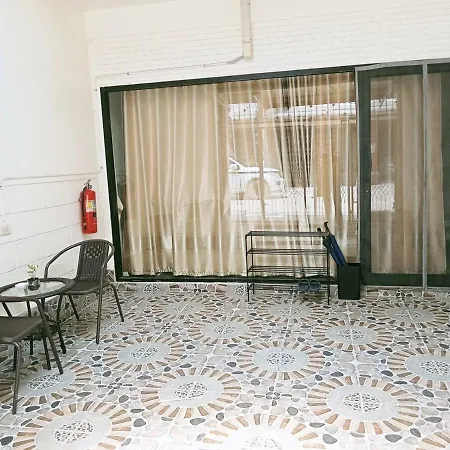 Cozy Stay , 5 Mins Walk To Mrt Bang Kapi