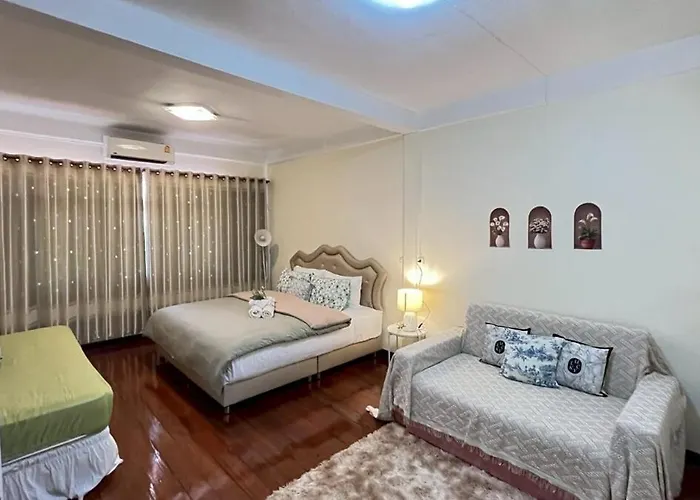 Gæstehus Cozy , 5 Mins Walk To Mrt Bang Kapi