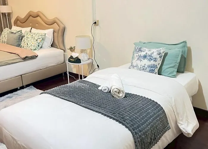 Gæstehus Cozy , 5 Mins Walk To Mrt Bang Kapi Bangkok